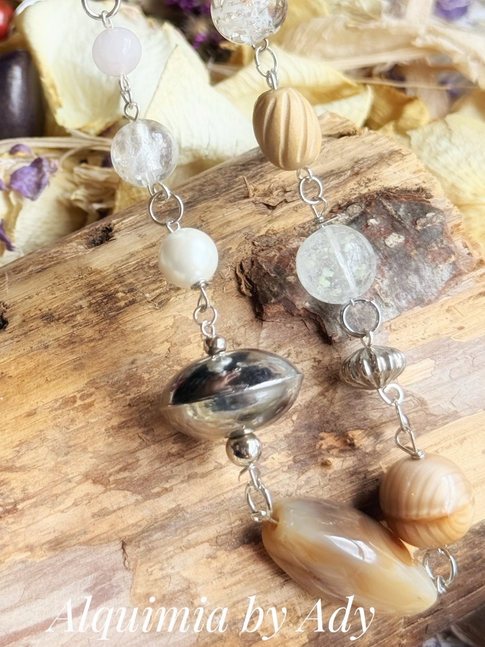 FALL + CHUNKY + AGATES + Cream, Silver and Brown Beaded Necklace